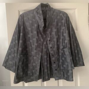 Sun Kim Gray Minimalist Polka Dot Mid-Length Lightweight Button Jacket